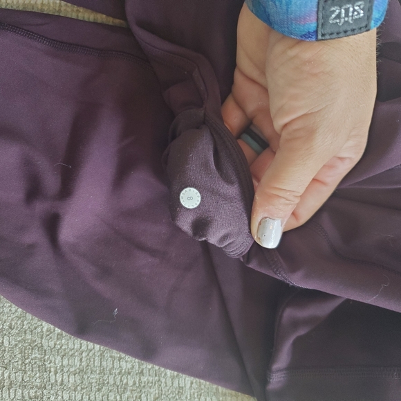 Lululemon, size 8, Tied to it Tight Plum Leggings - Picture 2 of 2